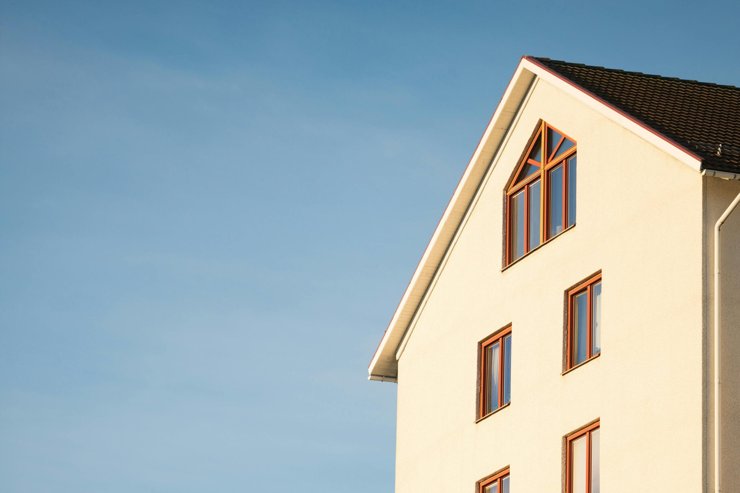 How to Reduce Strata Insurance Premiums for Residential Schemes in Queensland